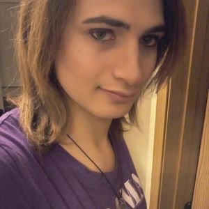 Meet your Posher, Avalyn